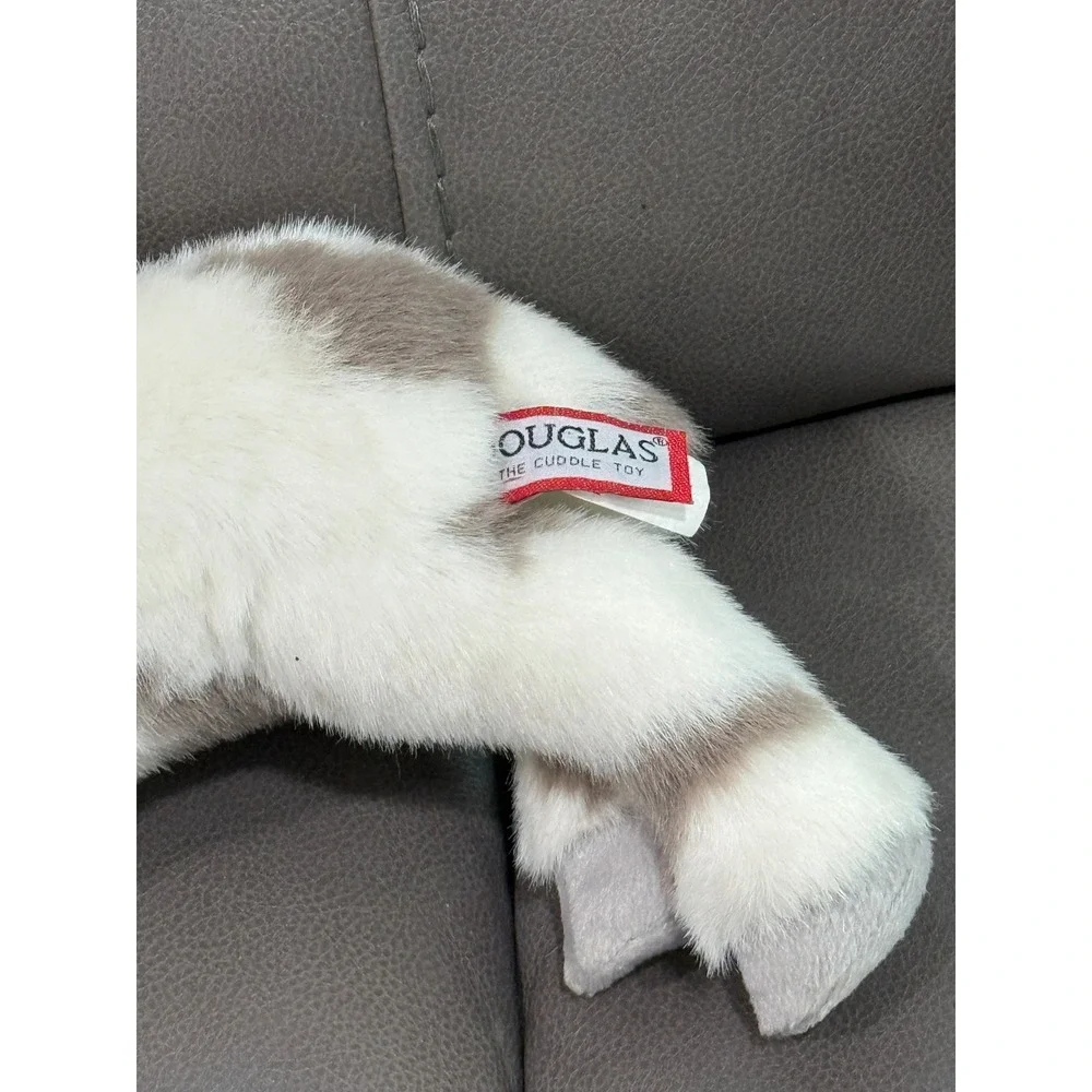 Douglas cuddle toy